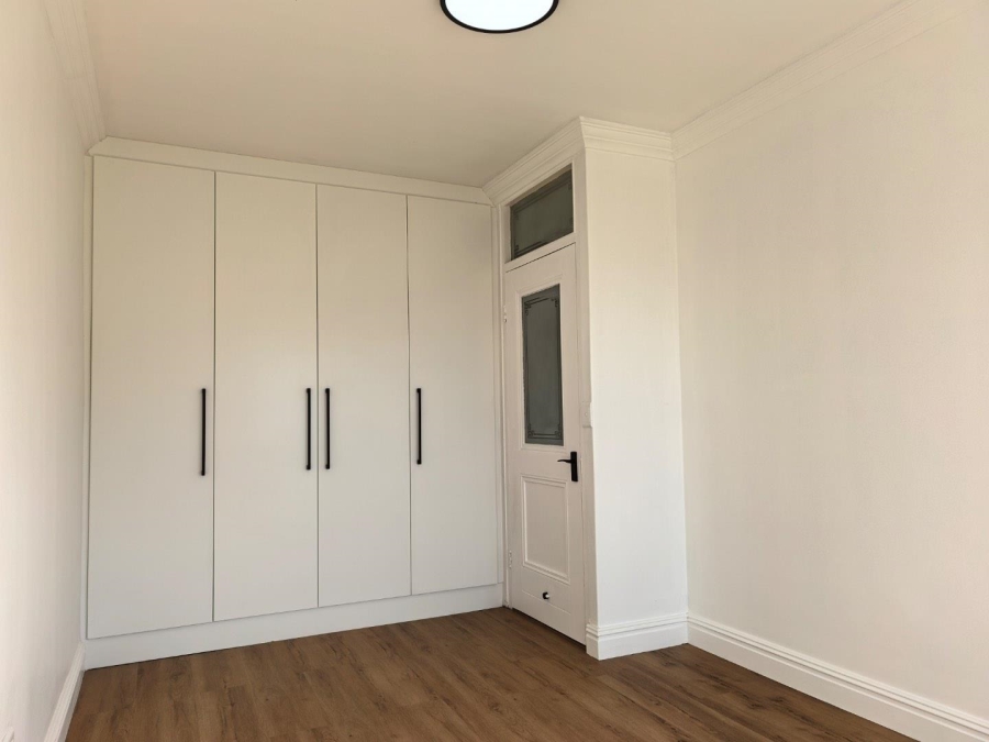 To Let 2 Bedroom Property for Rent in Oranjezicht Western Cape